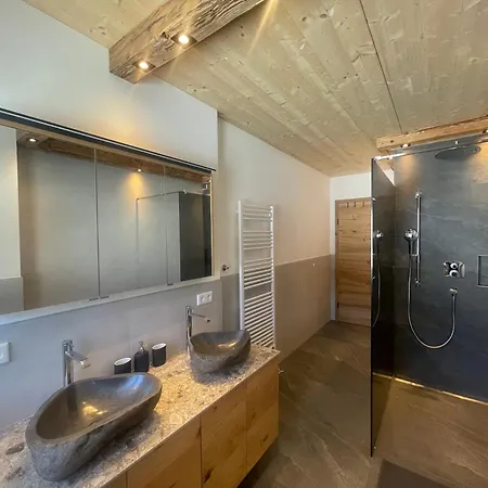 Unterduermoos Mit Chalet-charme Auf 1050 M , Alleinlage
